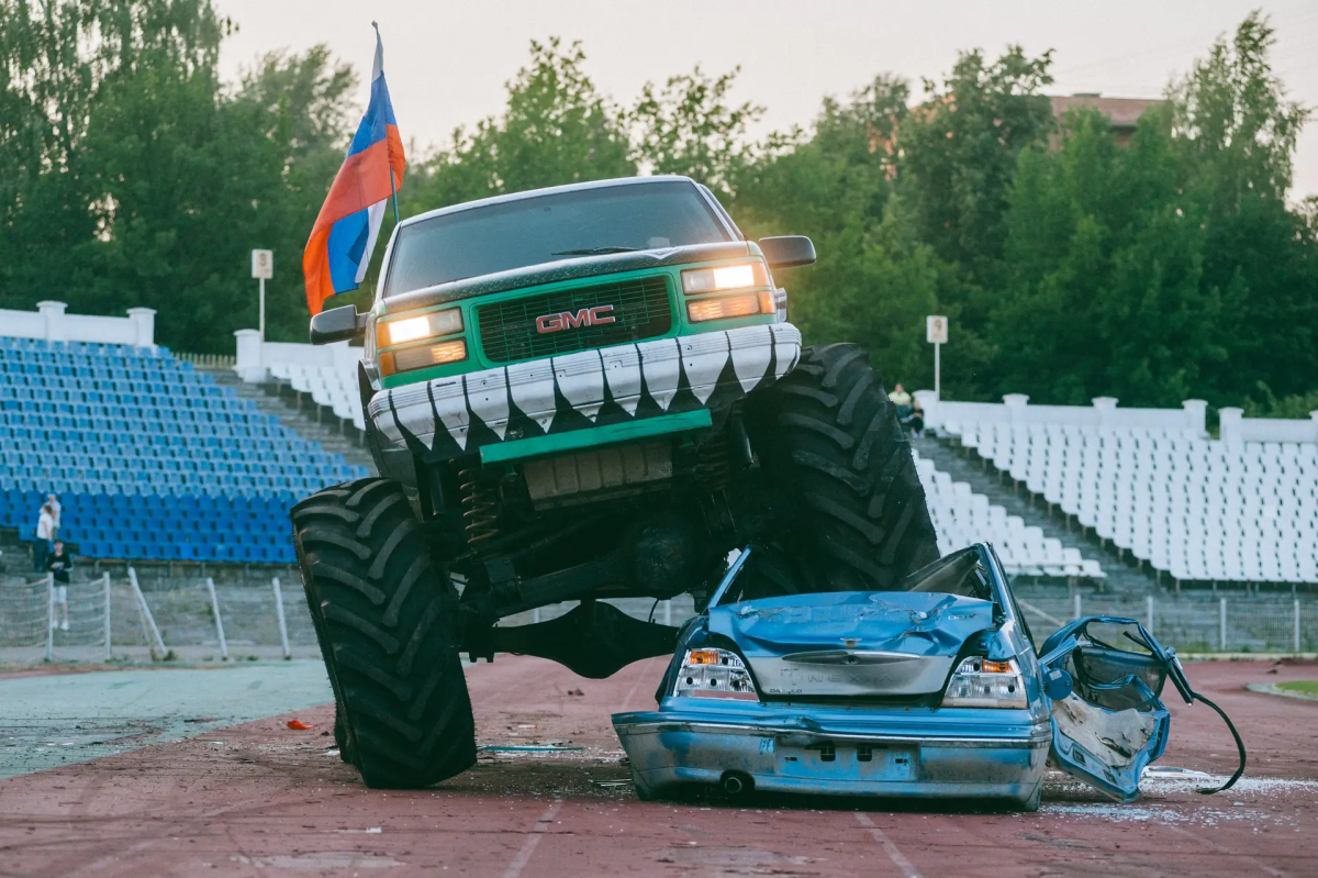 Фотография  для Шоу каскадёров