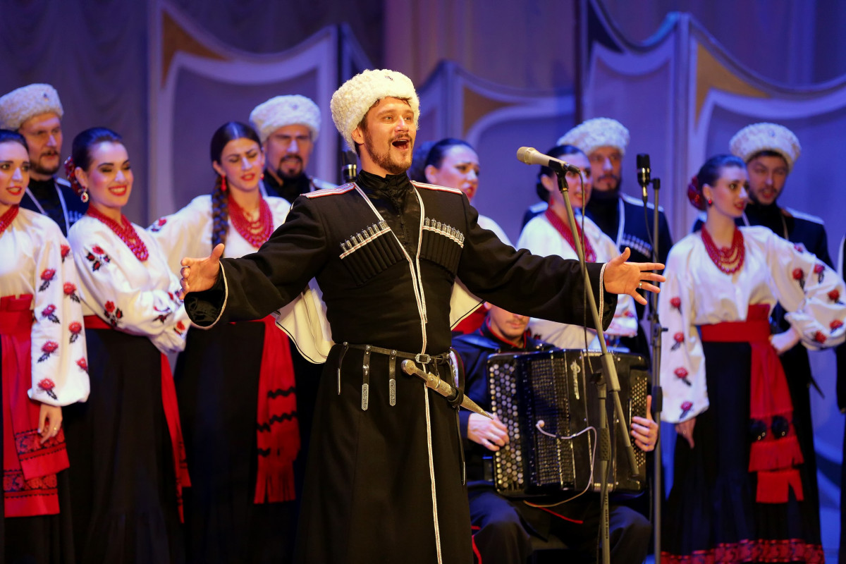 Фотография  для Кубанский казачий хор