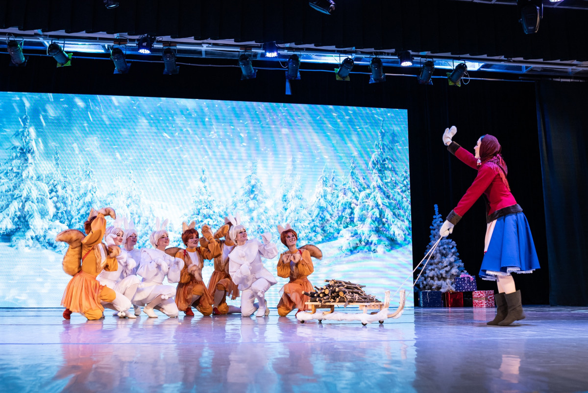 Фотография  для Двенадцать месяцев