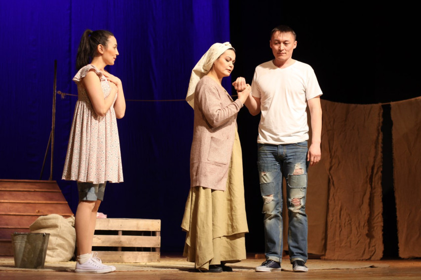 Фотография  для Очень простая история