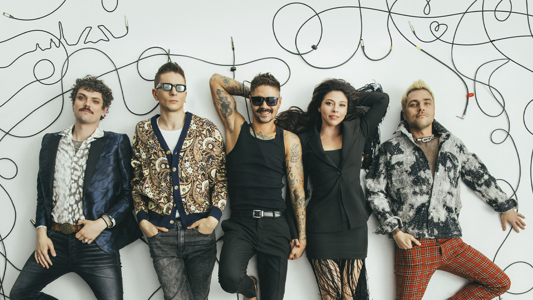 Фотография  для The Hatters