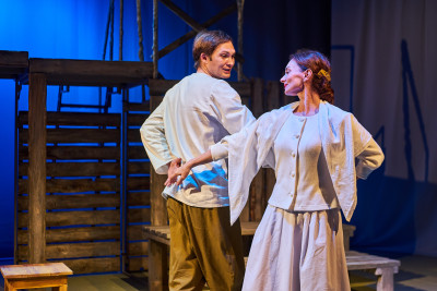 Синяя-синяя речка