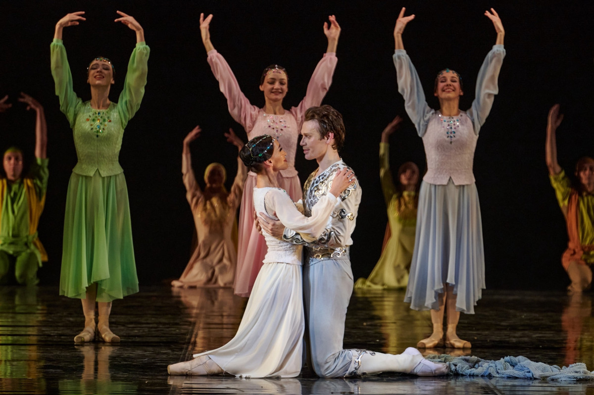 Фотография  для Семь девушек