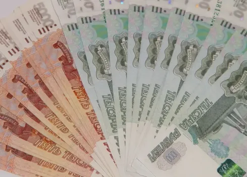 До 200 тысяч рублей: жителей Уфы ознакомили с высокооплачиваемыми вакансиями