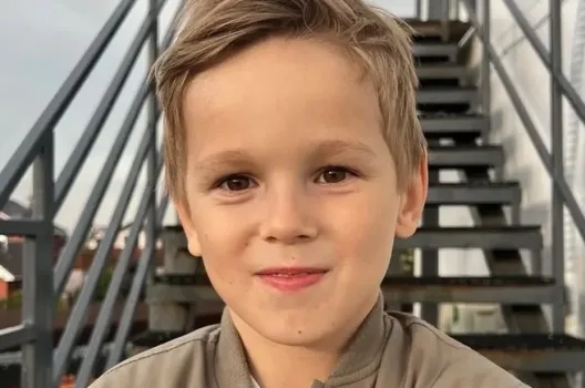 Не поддался панике: 10-летний школьник из Уфы спас попавшего в аварию отца