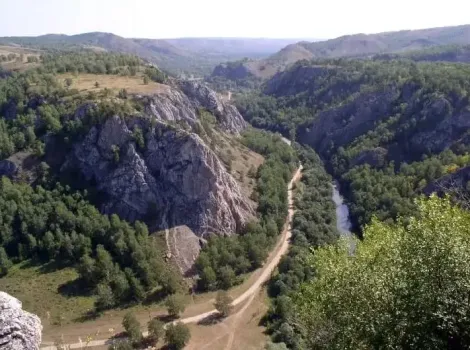 «Башкирские ворота в параллельный мир»: что скрывает загадочное ущелье