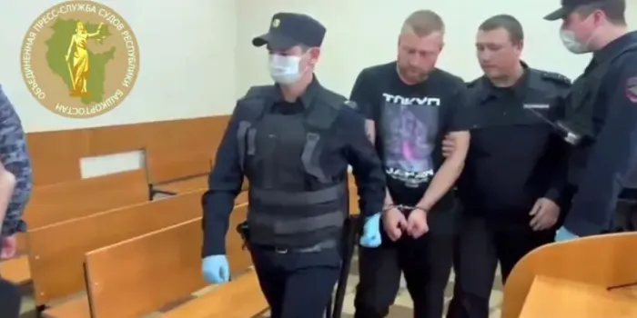 Психиатр рассказал, что могло подтолкнуть уфимца выбросить ребёнка из окна