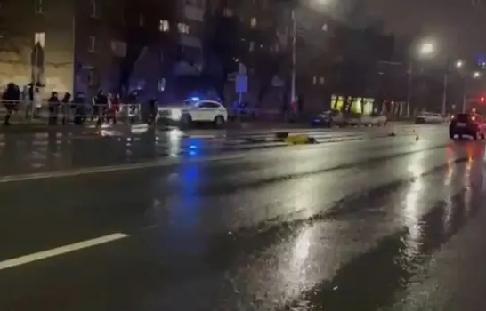 Отбросило на встречный автомобиль: в Уфе водитель иномарки сбил женщину