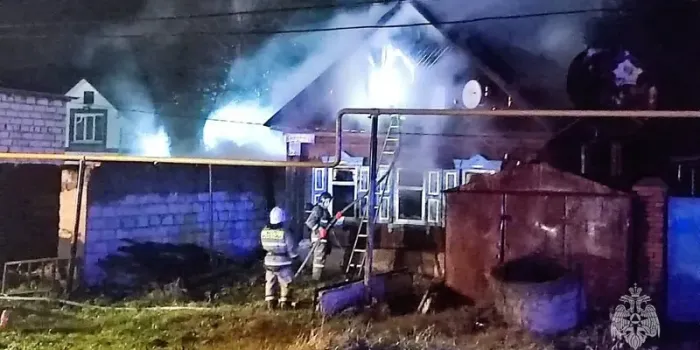 В Демском районе Уфы пожар унес жизнь хозяина частного дома