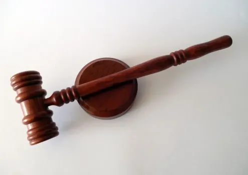 Скончался от обширной кровопотери: жительница Кумертау вонзила нож в сердце сожителю