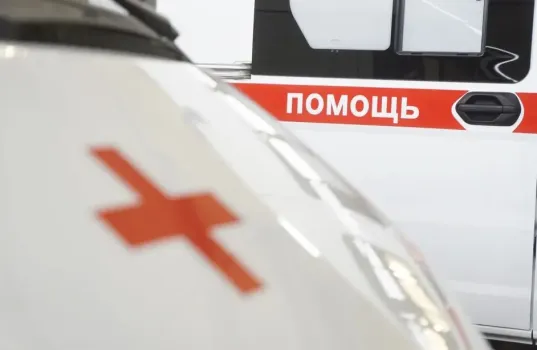 В Ишимбае подросток сорвался с дерева