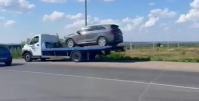 Взял у отца покататься: в Уфе остановили школьника за рулем KIA Sorento