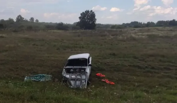 В Башкирии 66-летний водитель вылетел из автомобиля и погиб