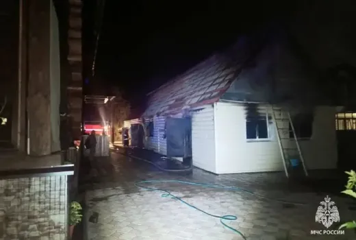 Житель Стерлитамакского района выбрался из горевшего дома, но погиб