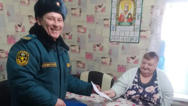 В Башкирии спасатели проводят рейды по профилактике пожаров в праздники