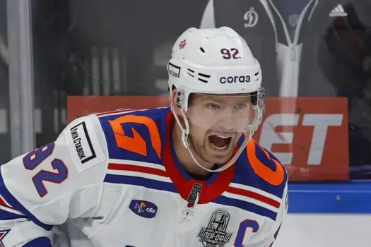 Евгений Кузнецов подписал контракт с уфимским Салаватом Юлаевым