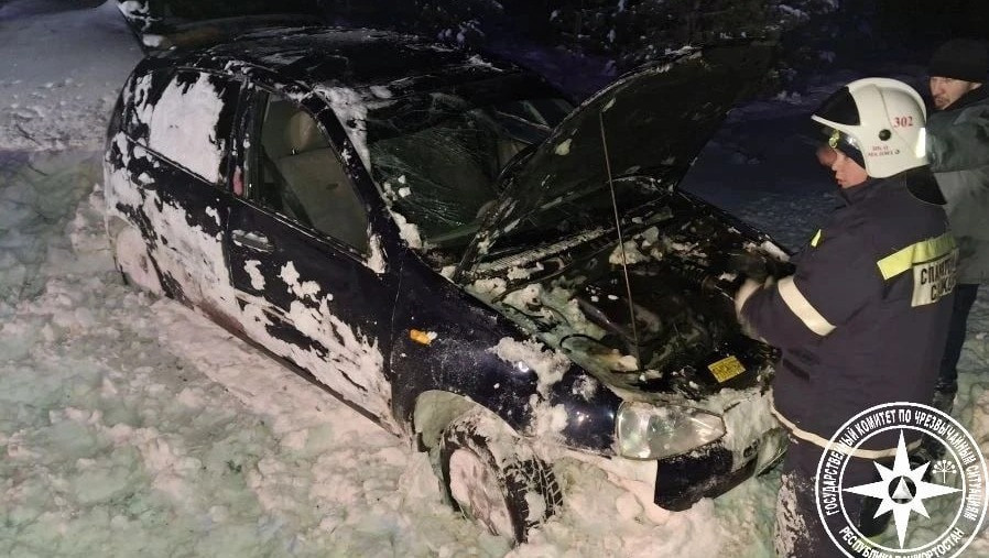 ДТП в Салаватском районе: автомобиль улетел в кювет, пострадавших нет