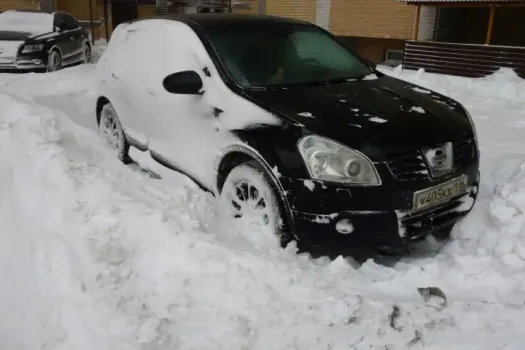 Ошибки водителей при мойке автомобилей зимой назвал эксперт из Уфы