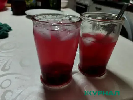 Напиток из трех соков для очищения организма и улучшения пищеварения