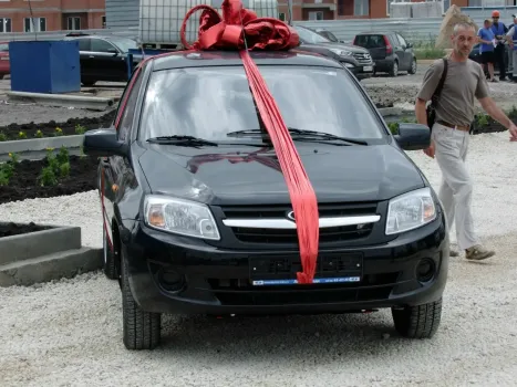 Уфимка выиграла суд против автосалона за навязанные услуги при покупке машины