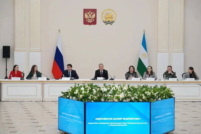 Хабиров встретился с активом гражданского общества Башкортостана