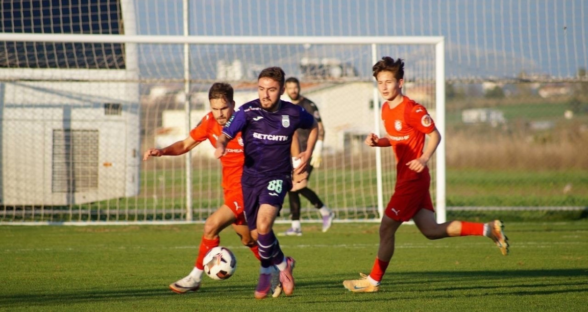 ФК «Уфа» готовится к возобновлению чемпионата в ФНЛ: изменения в составе и результаты контрольных матчей