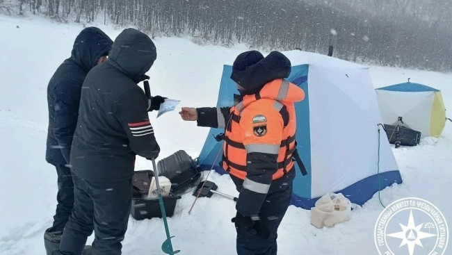 Спасатели Башкирии проводят рейды на водоемах для предупреждения о рисках выхода на лед