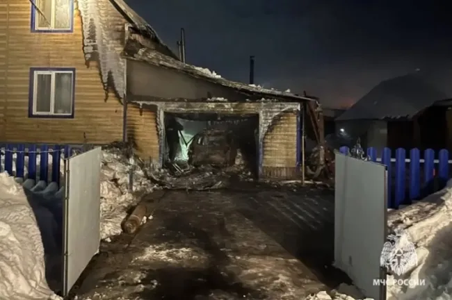 Пожар в гараже в селе Байки Башкирии: пострадал мужчина