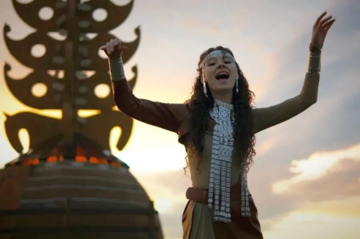 Ay Yola из Уфы стала лучшей поп-группой на премии «Виктория»