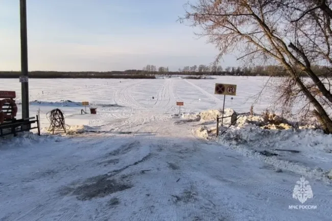 В Башкирии из-за потепления закрыта переправа через реку Белую в Бирске
