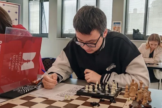 Уфимец Урал Хасанов стал серебряным призёром чемпионата России по шахматным композициям