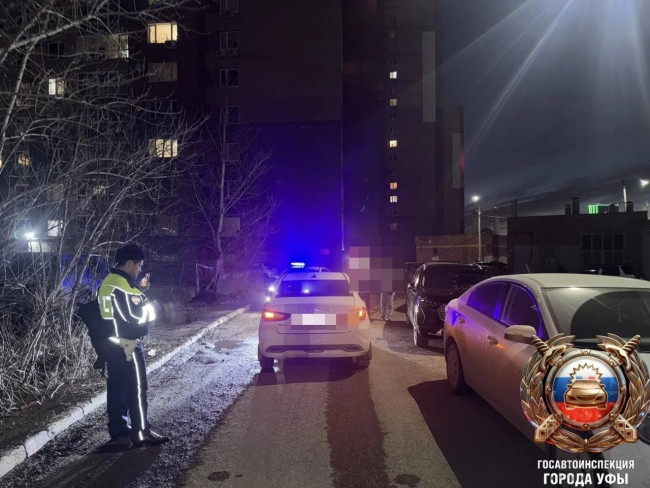 На улице Айской в Уфе автомобиль сбил школьника