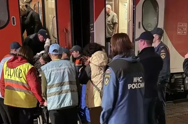 В Уфе встретили пассажиров поезда, потерпевшего крушение в Ульяновской области