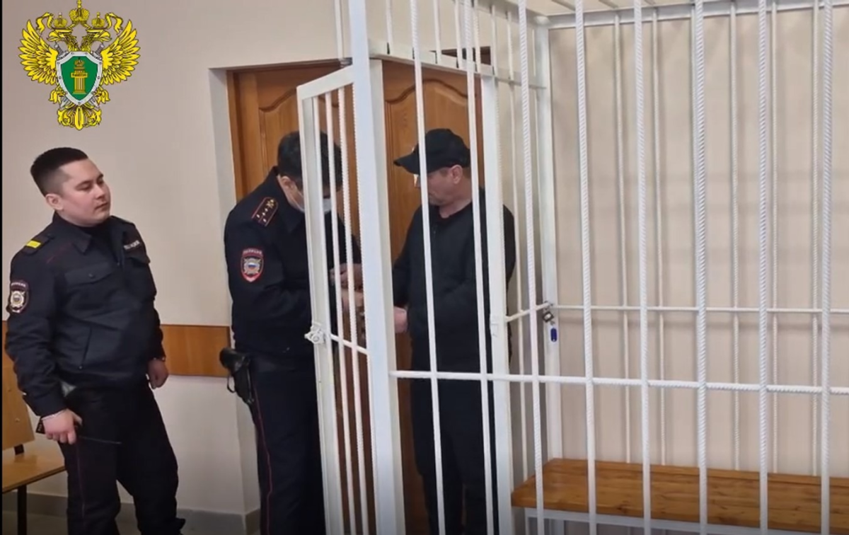 В Уфе мужчину осудили за убийство знакомого в состоянии опьянения