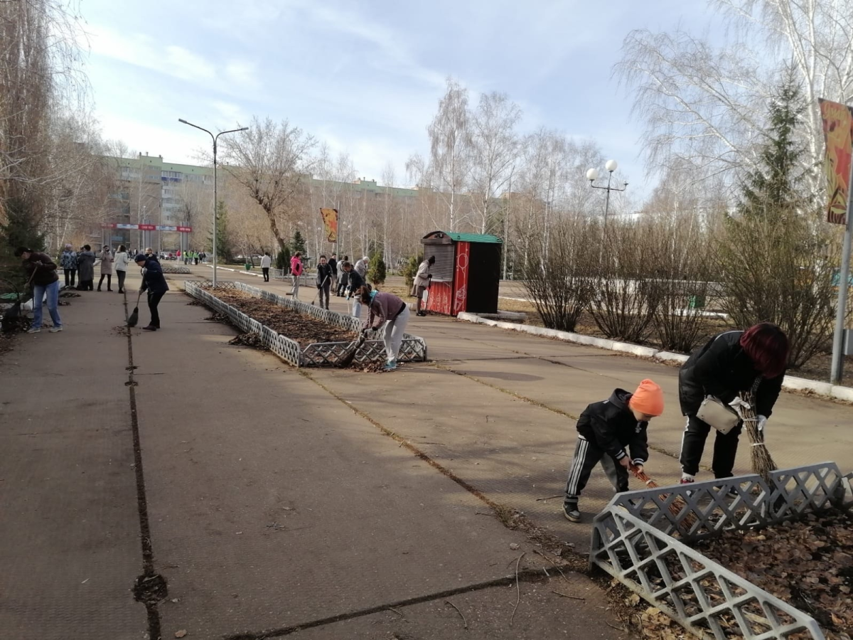 Жителей Башкирии зовут на массовый субботник 18 апреля