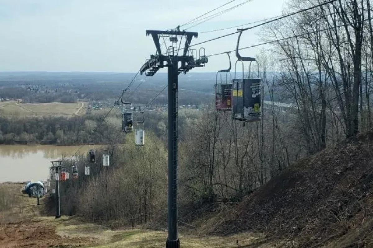 В Уфе открылась канатная дорога между микрорайоном Лесопарковый и остановкой «Трамплин»