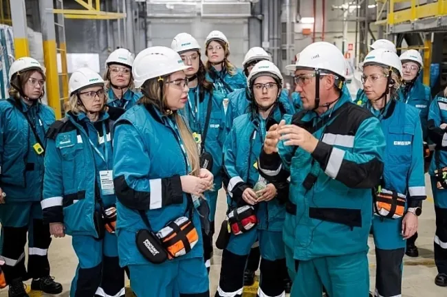 В Благовещенске провели обучающую программу по промышленному туризму