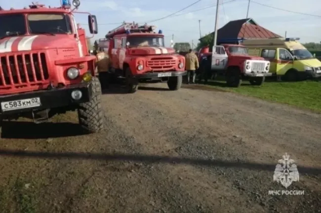 Пожар в доме многодетной семьи в Ишбулдино: один пострадавший